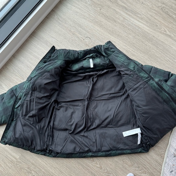 Fabletics Essential Puffer checkered winter coat - Picture 3 of 7